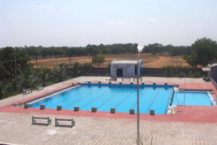 https://cache.careers360.mobi/media/colleges/social-media/media-gallery/5513/2019/3/29/Swimming Pool View of Virudhunagar Hindu Nadars Senthikumara Nadar College Virudhunagar.jpg